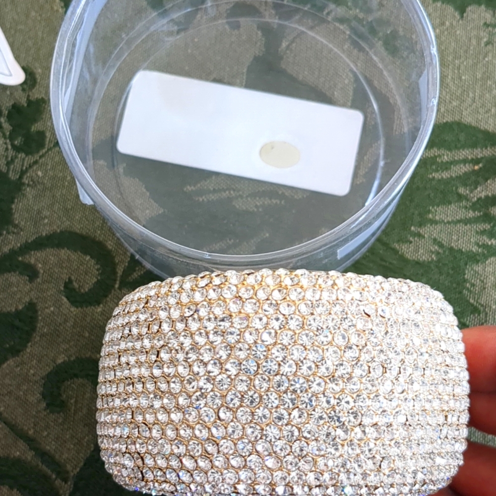 Crystal bangle